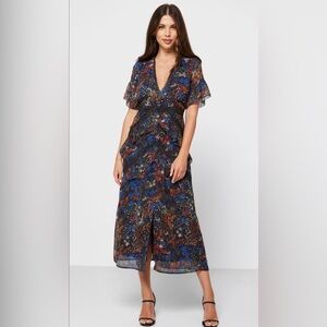 Chic Floral V-Neck Maxi Dress